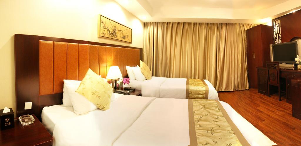Royal Court Hotel Шанхай Екстериор снимка